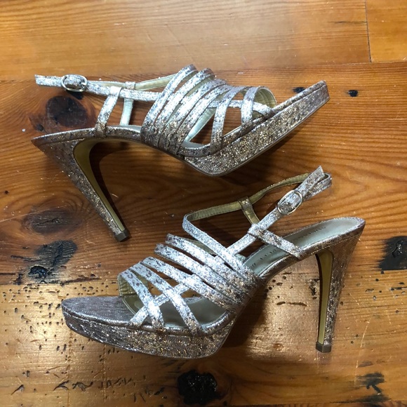 Gold Shimmer Heels - Picture 3 of 4